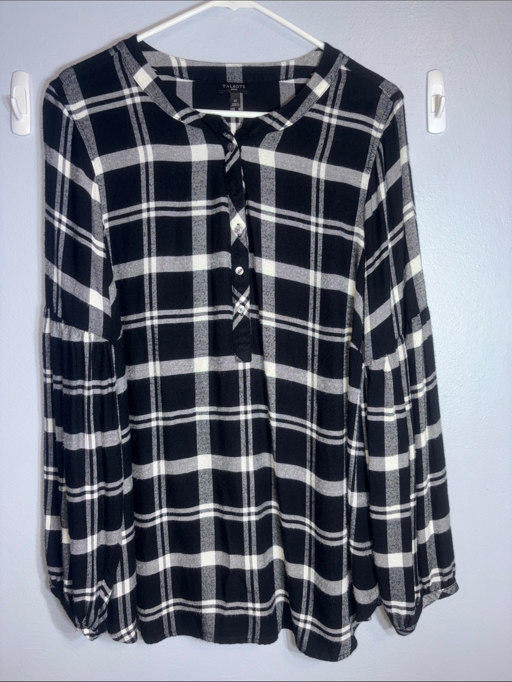 Talbots Black & White Plaid 1/2 button flannel
